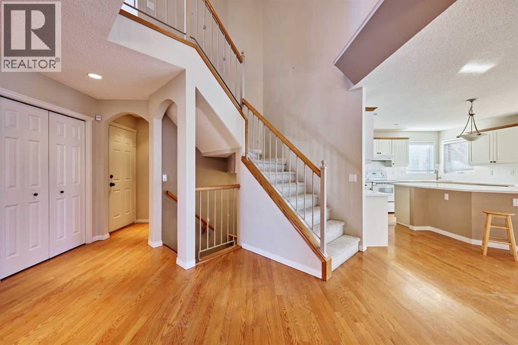 805 PANORAMA HILLS DRIVE NW - 19