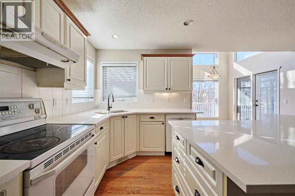 805 PANORAMA HILLS DRIVE NW - 14