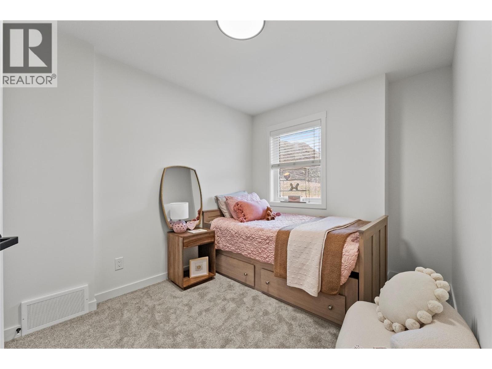 #153 3580 Valleyview Drive Unit# 153 - 17