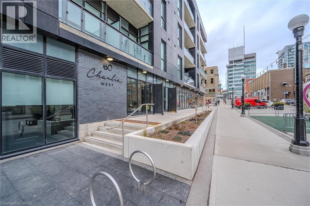 60 CHARLES Street Unit 702, Kitchener, Ontario N2G0C9 - Photo 3
