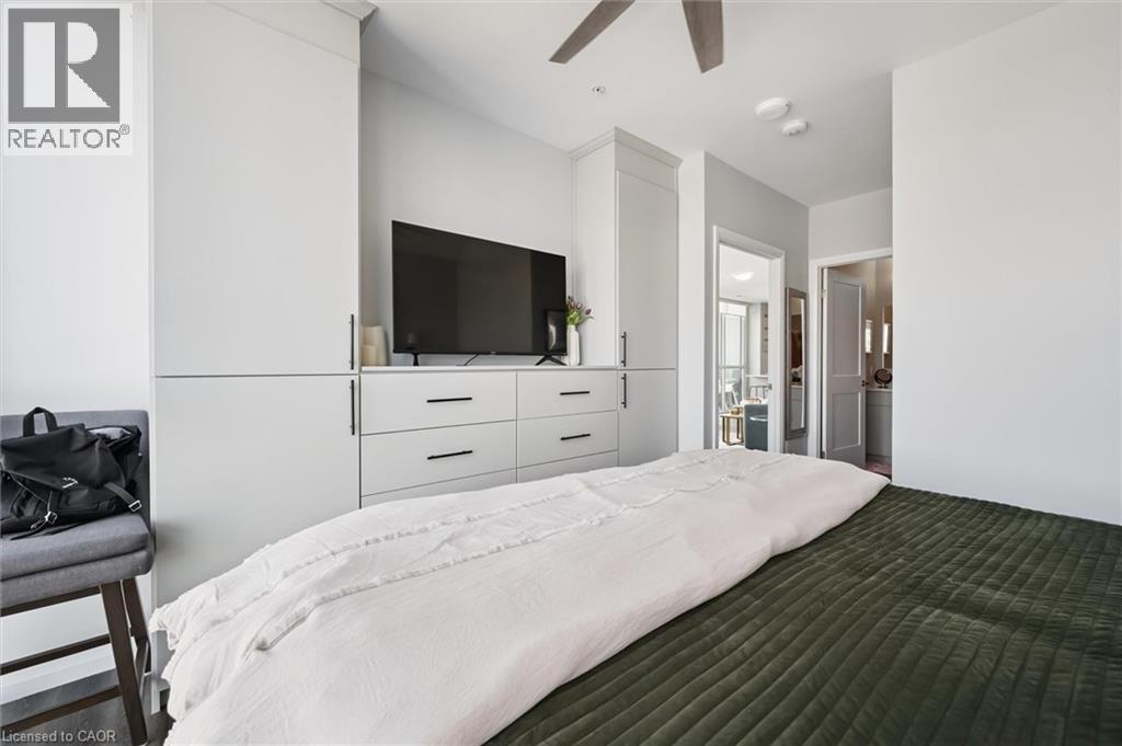 60 CHARLES Street W Unit# 702, Kitchener, Ontario, N2G0C9 — Photo 18