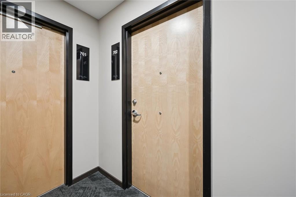 60 CHARLES Street W Unit# 702, Kitchener, Ontario, N2G0C9 — Photo 7