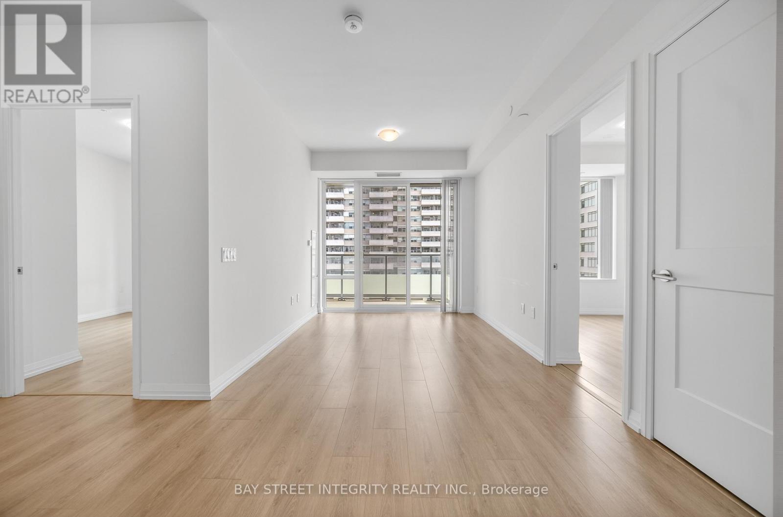 #1720 50 DUNFIELD AVENUE - 12