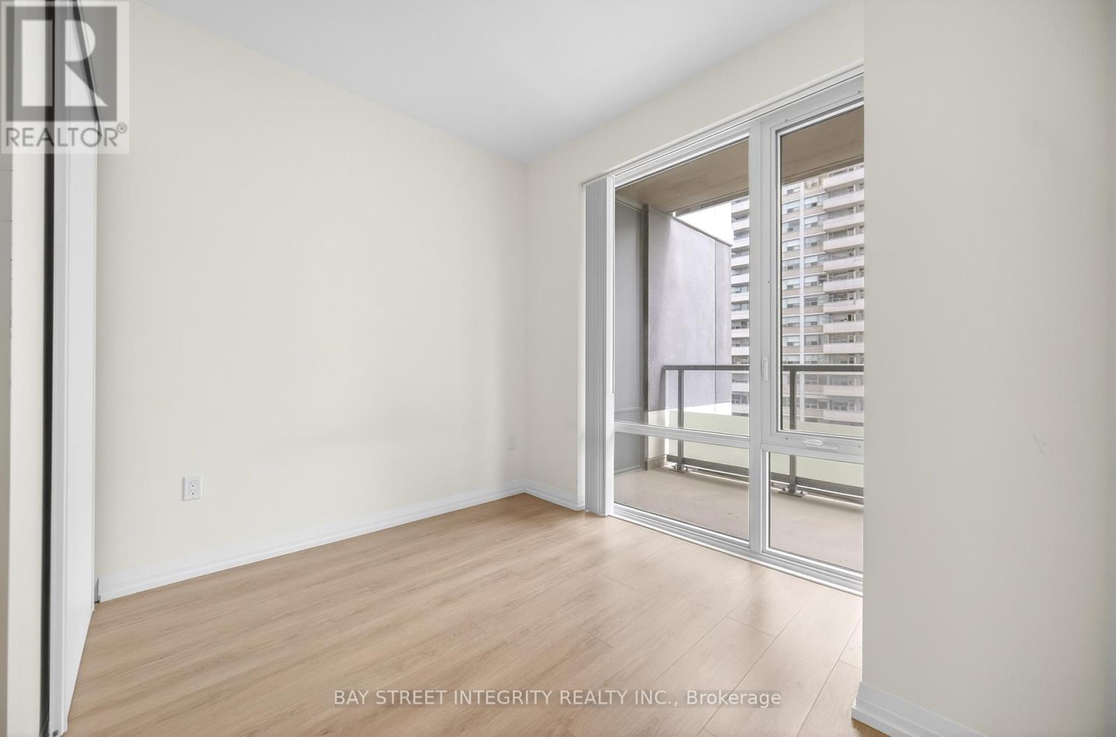 #1720 50 DUNFIELD AVENUE - 17