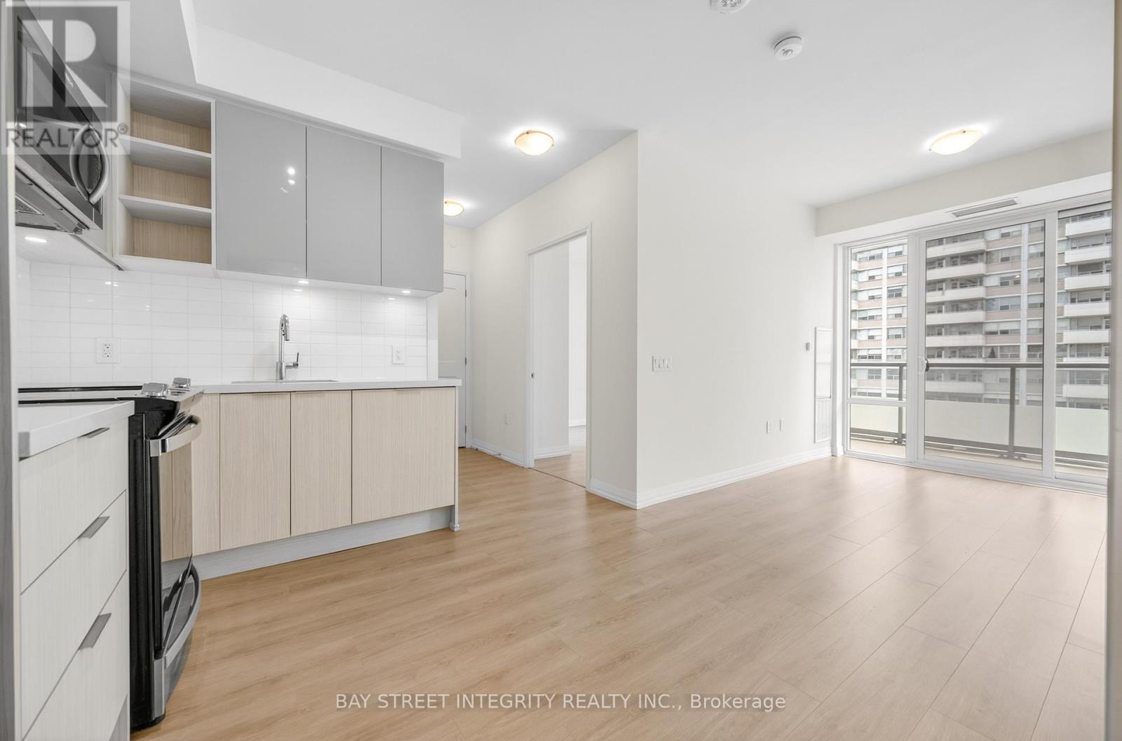 #1720 50 DUNFIELD AVENUE - 9