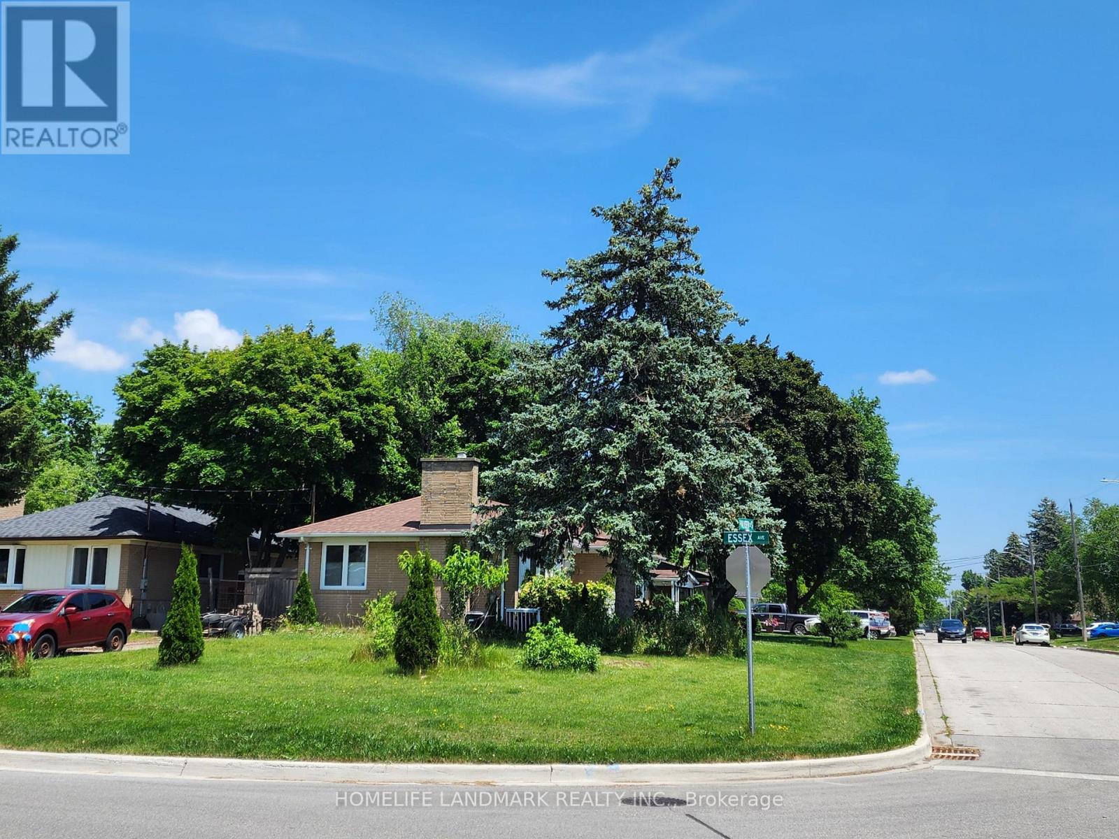283 PALISER CRESCENT S - 3