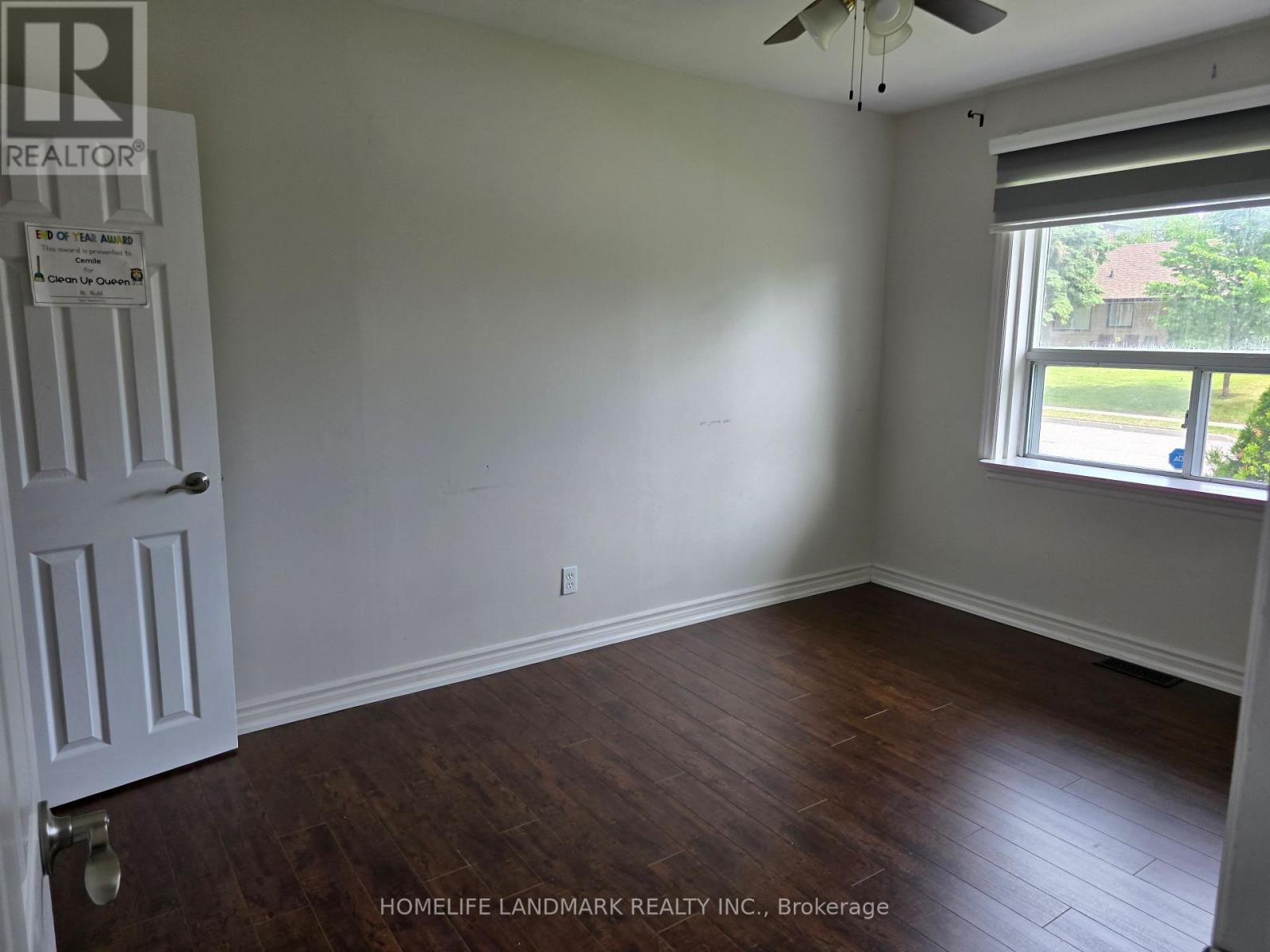 283 PALISER CRESCENT S - 6