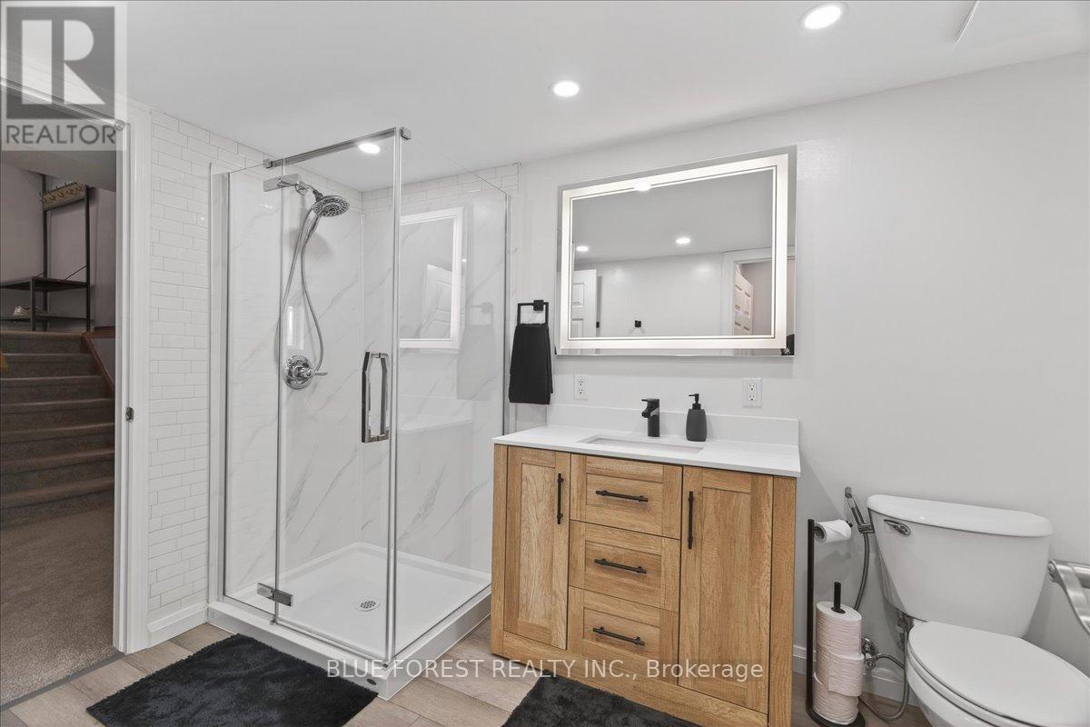 54 STOKES ROAD - 24