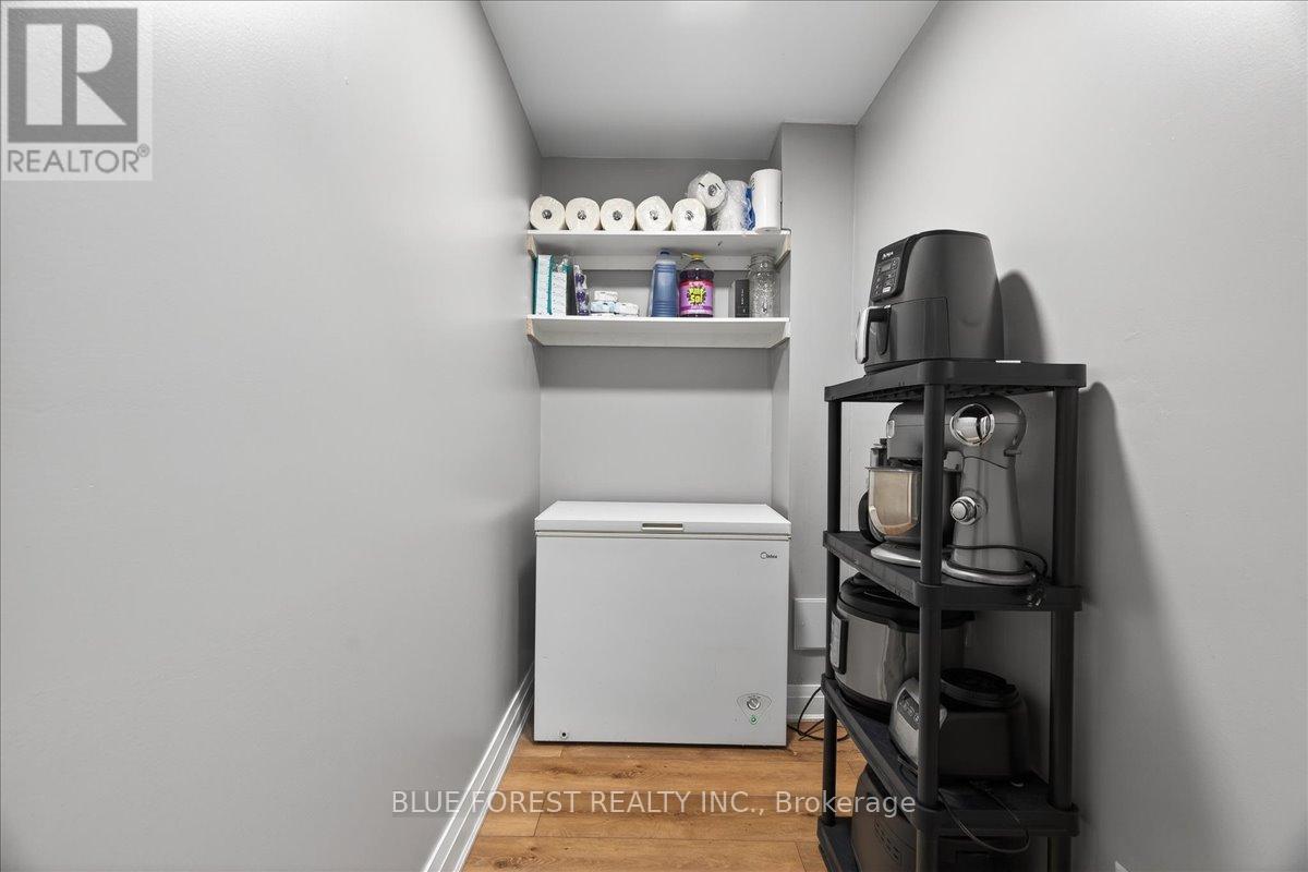 54 STOKES ROAD Property Photo