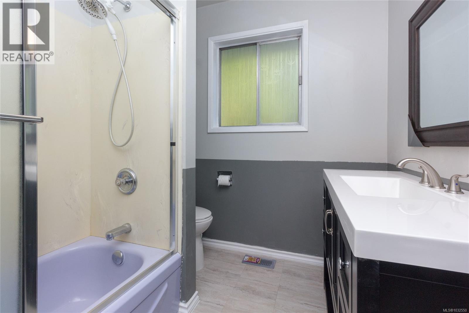 2254 AMHERST AVE - 10