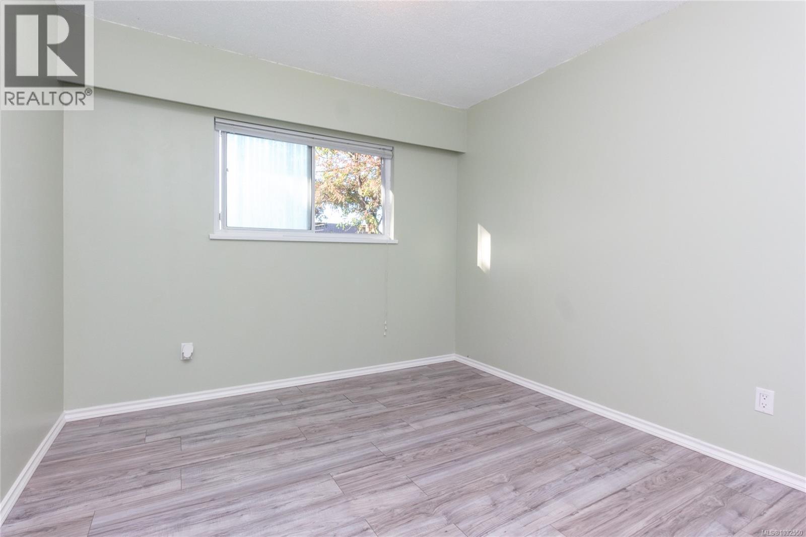 2254 AMHERST AVE - 11