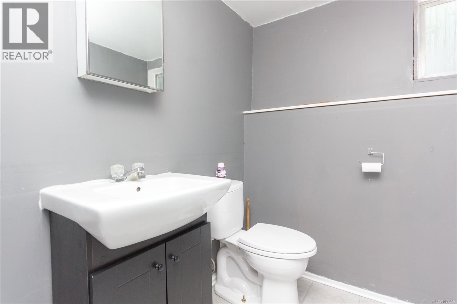 2254 AMHERST AVE - 13