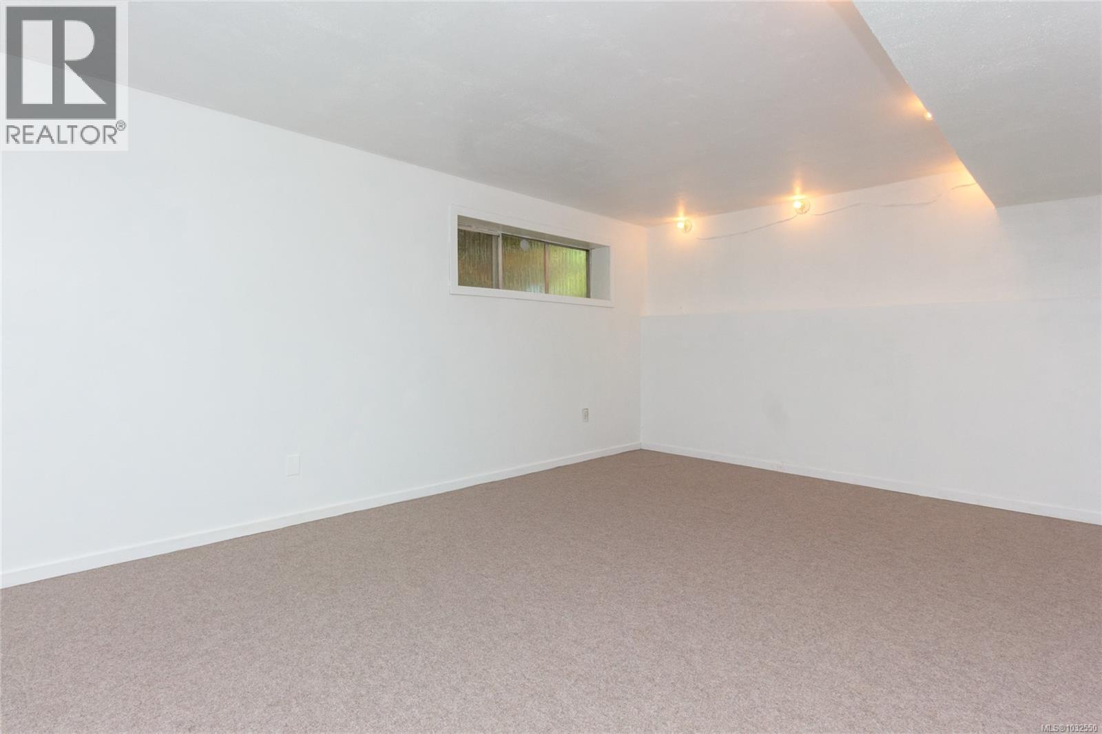 2254 AMHERST AVE - 16