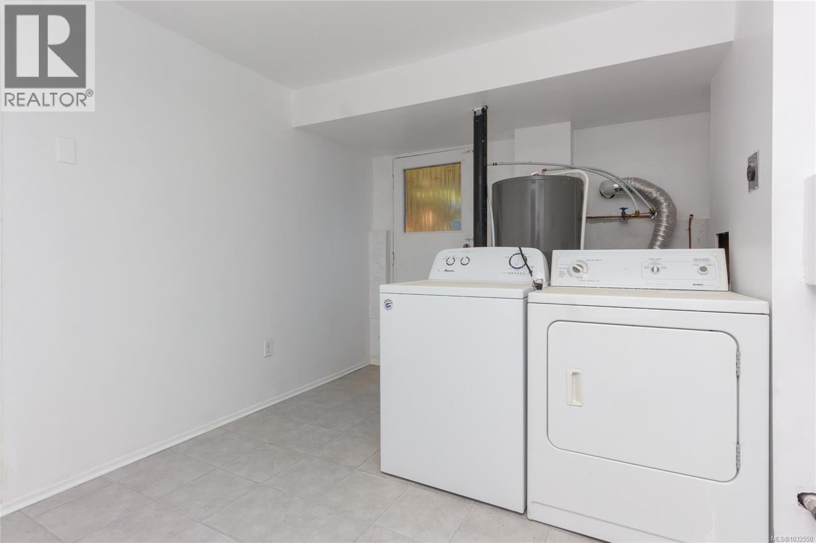 2254 AMHERST AVE - 17