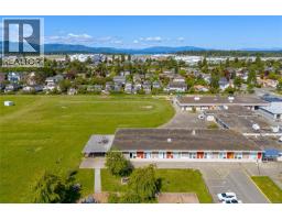 2254 Amherst Ave, Sidney, BC V8L2G7 Photo 25
