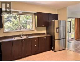 Bedroom - 2254 Amherst Ave, Sidney, BC V8L2G7 Photo 7