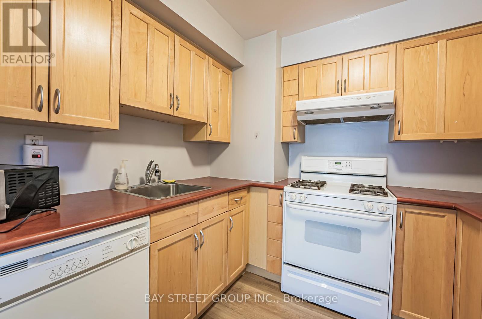 38 FOURSOME CRESCENT - 23