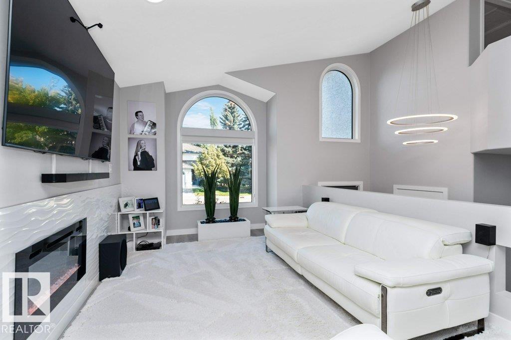 1611 WELBOURN CV NW, Edmonton