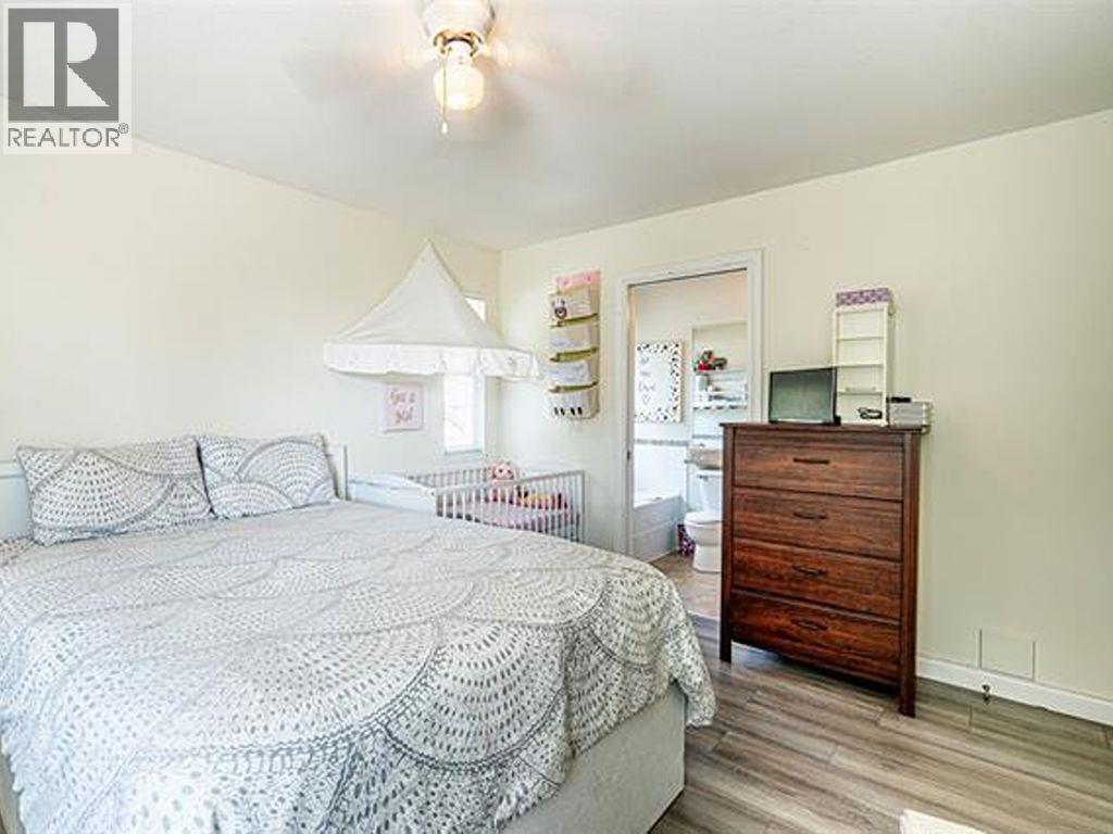 24167 102B AVENUE, Maple Ridge