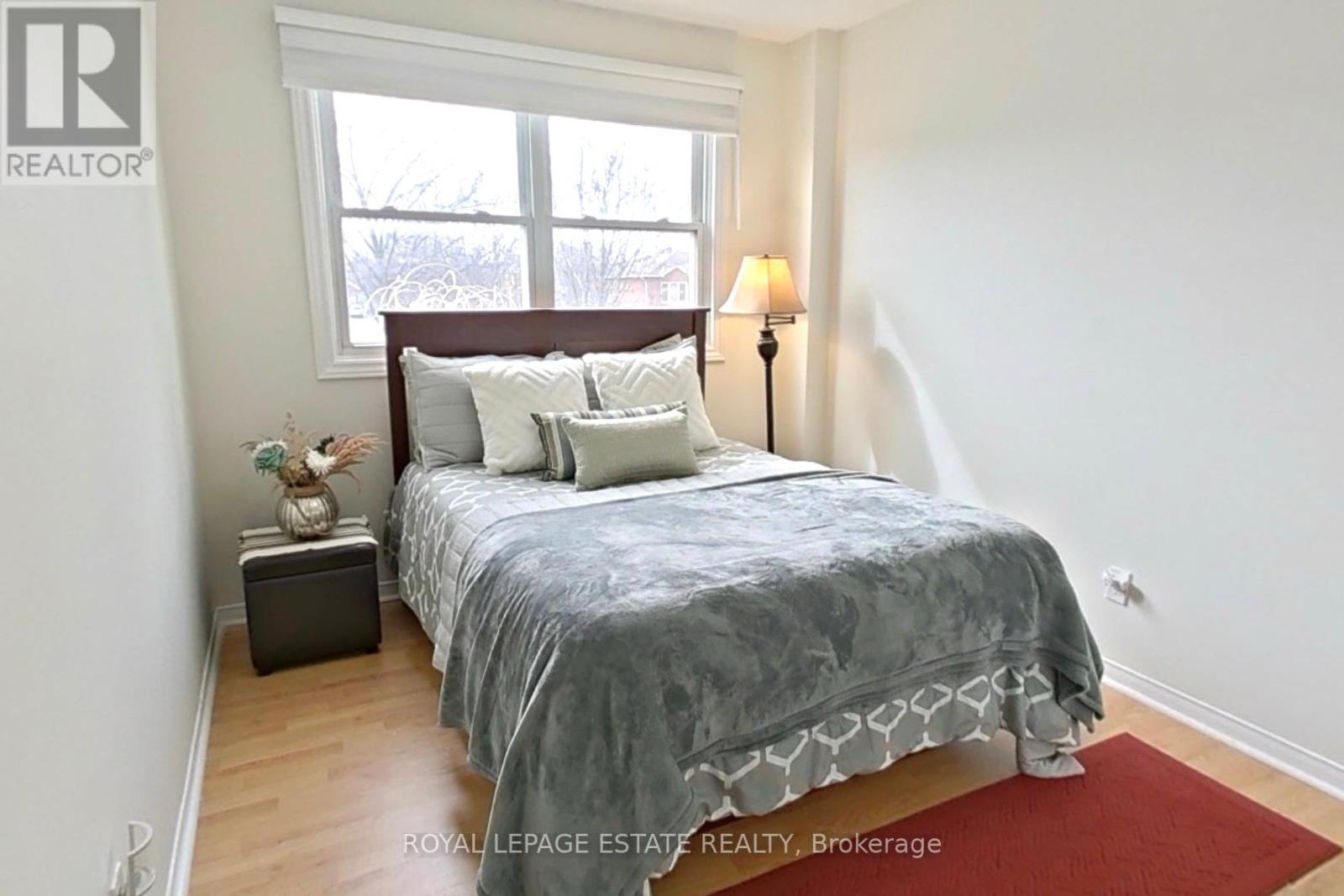 130 WILLIAM STEPHENSON DRIVE - 25