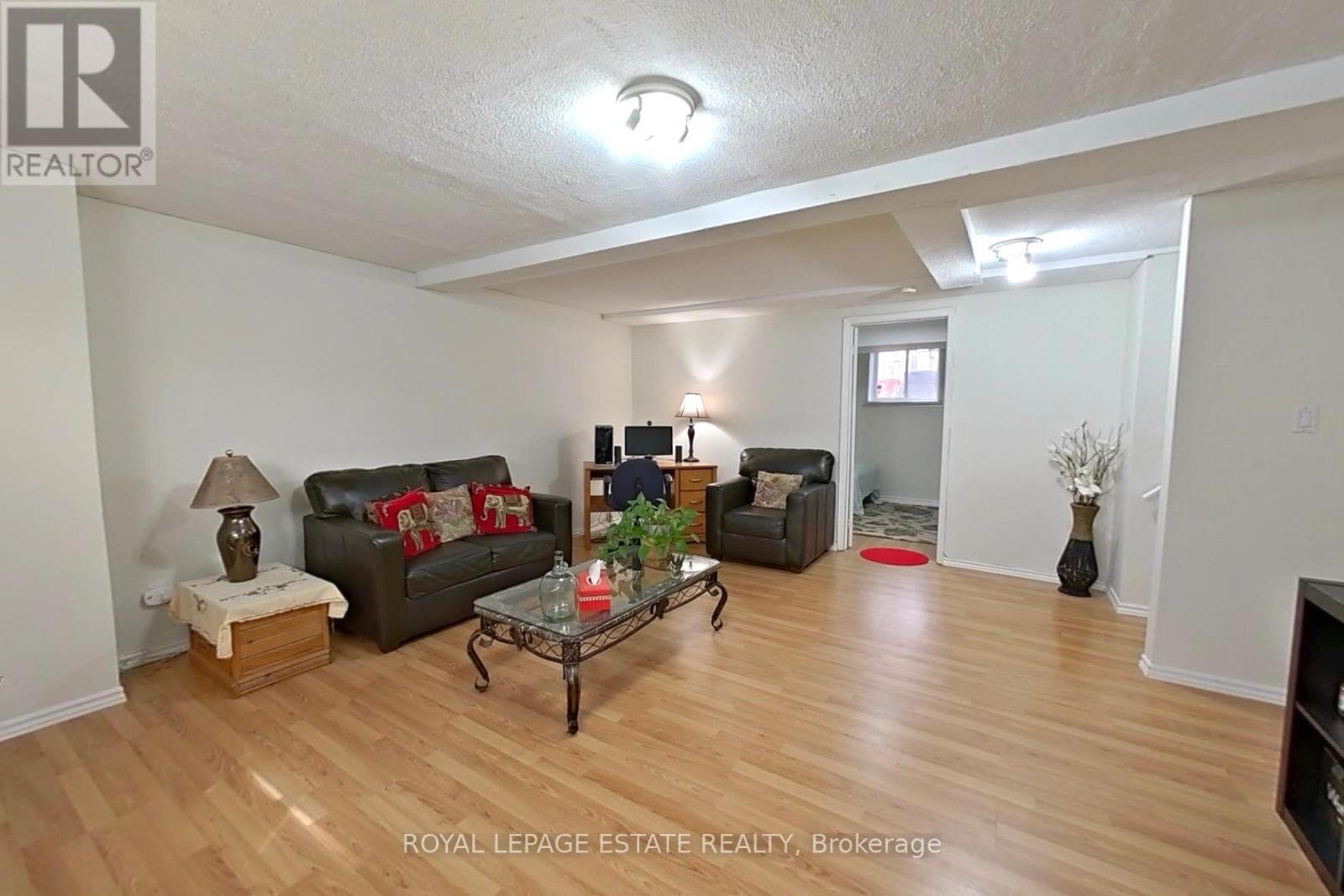 130 WILLIAM STEPHENSON DRIVE - 27