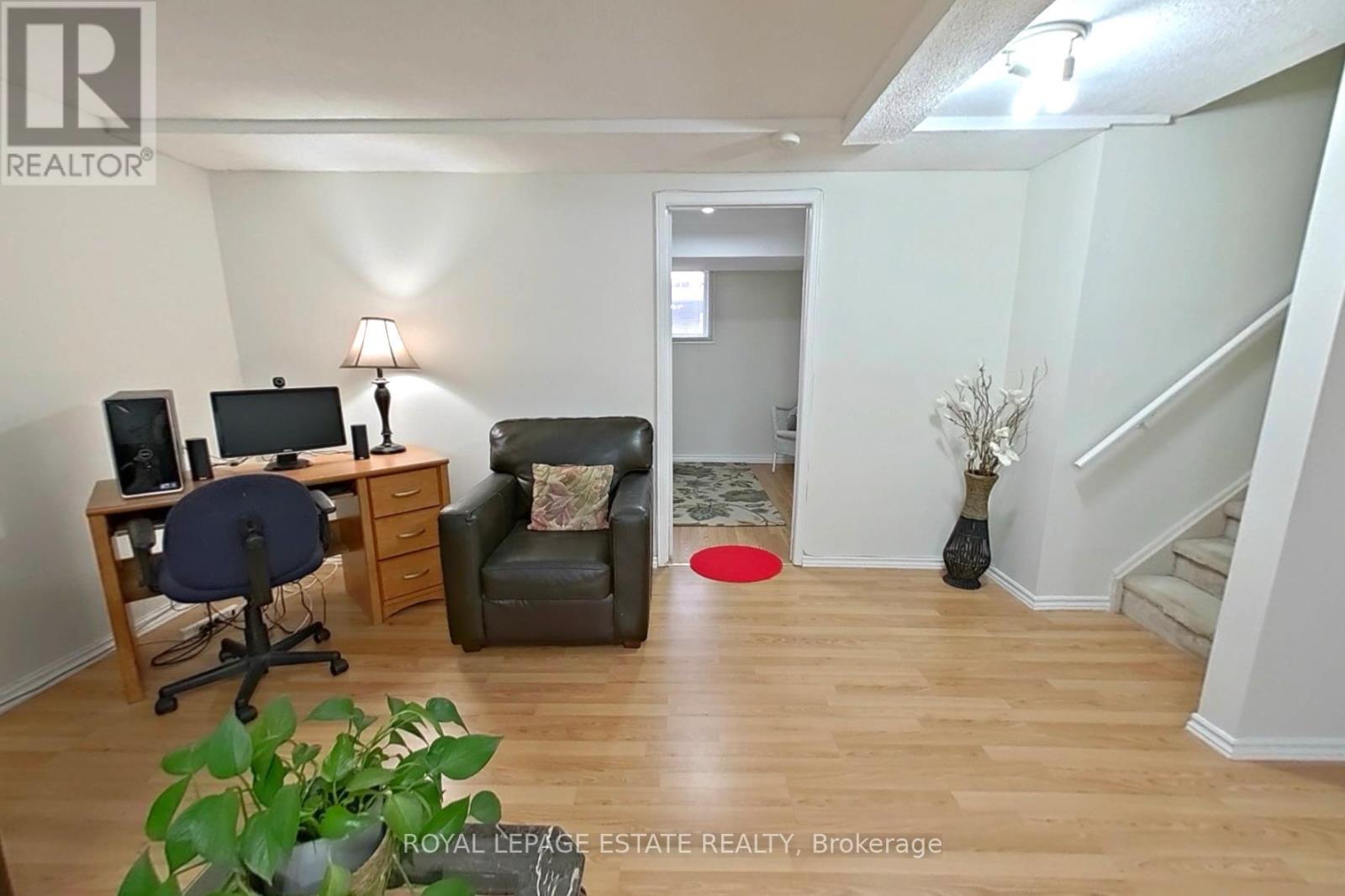 130 WILLIAM STEPHENSON DRIVE - 29