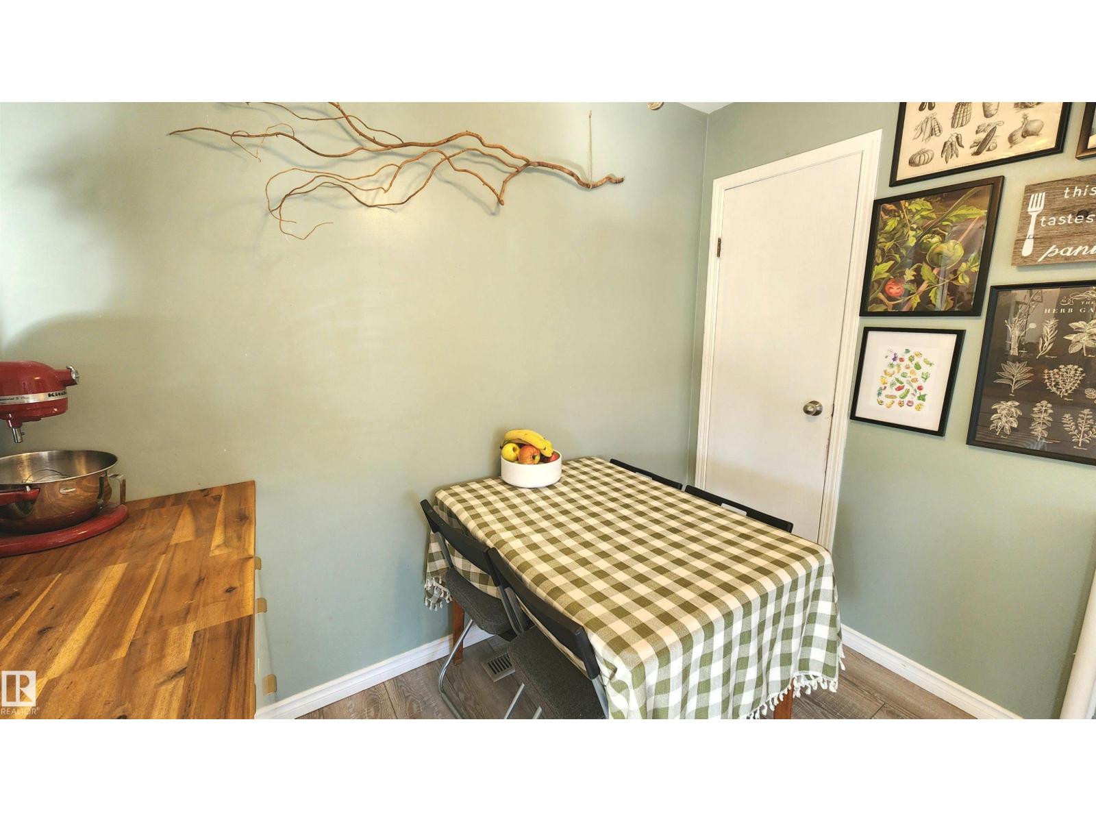 3531 46 ST NW, Edmonton