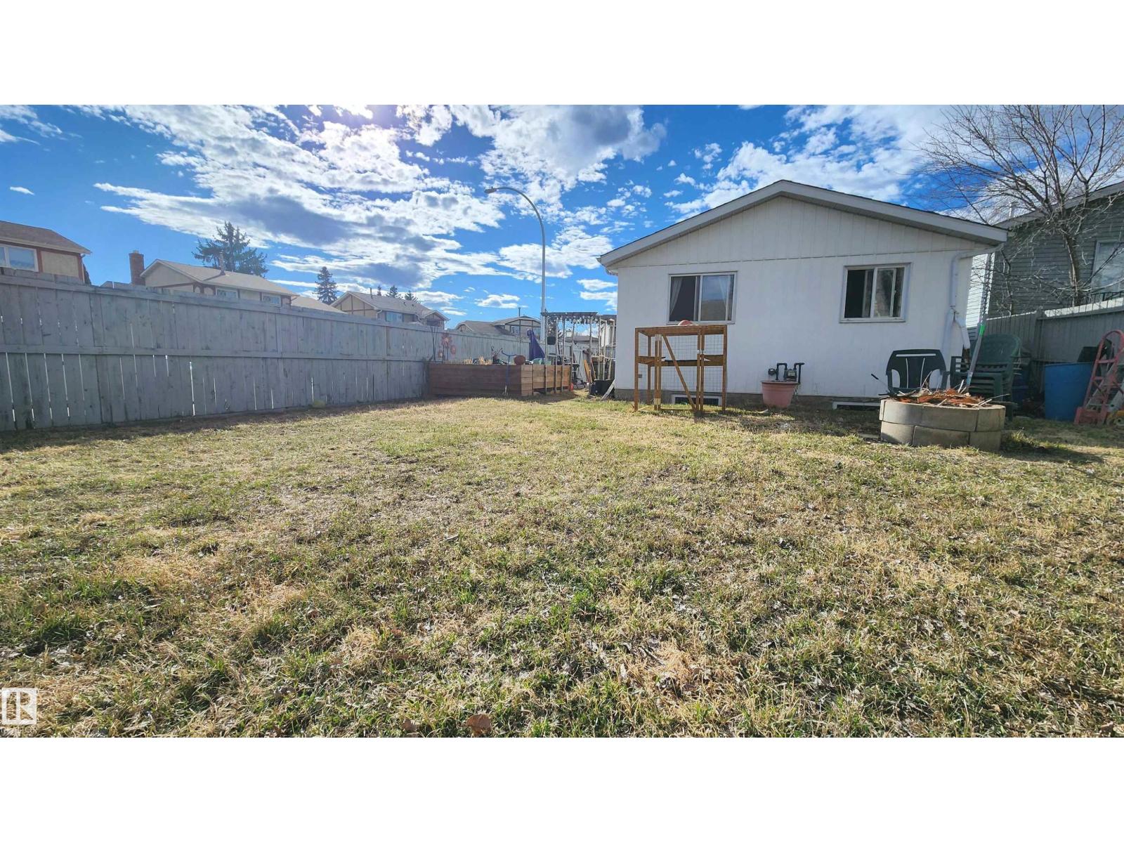 3531 46 ST NW, Edmonton