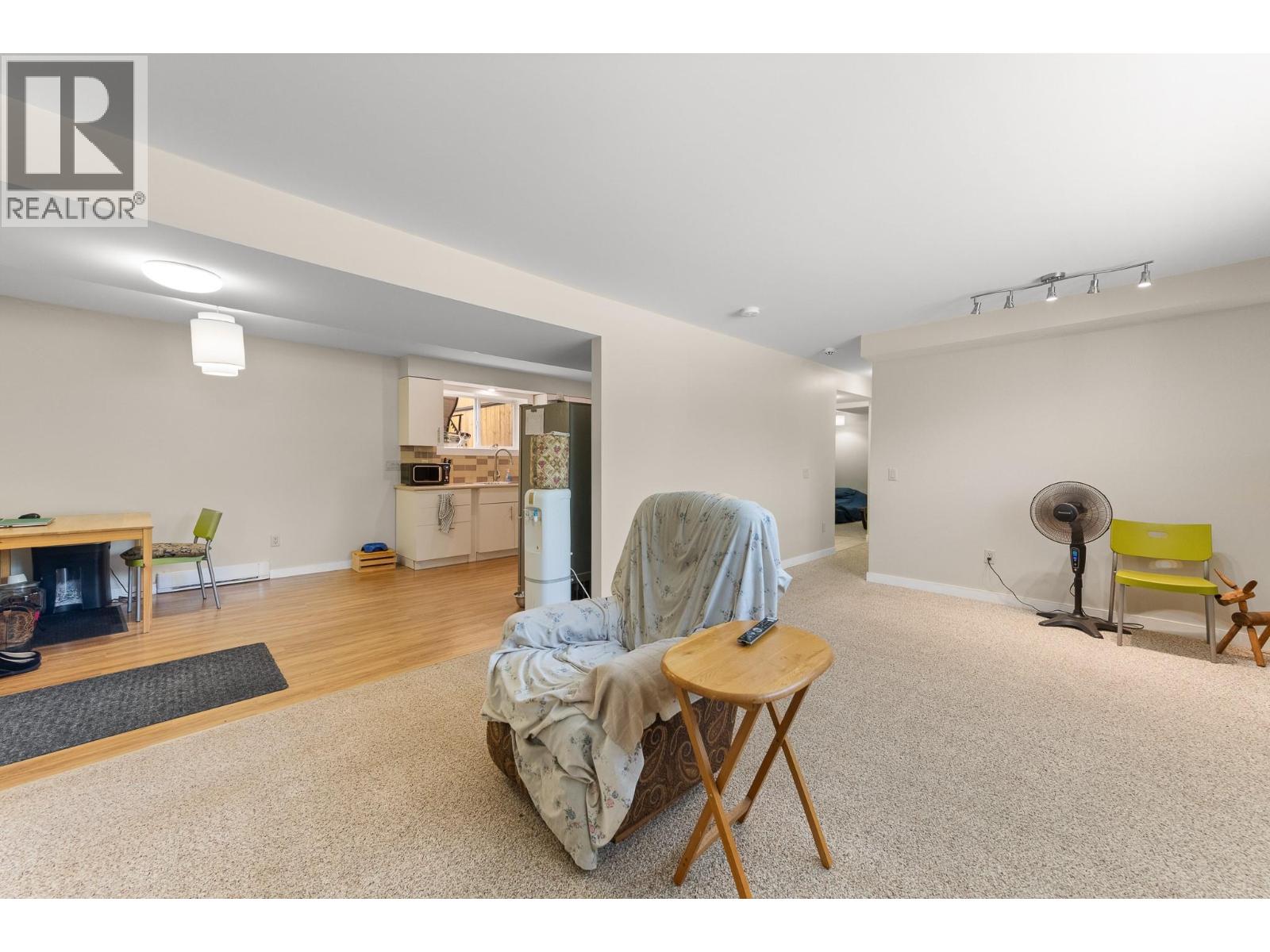  2545 Colleen Road, West Kelowna