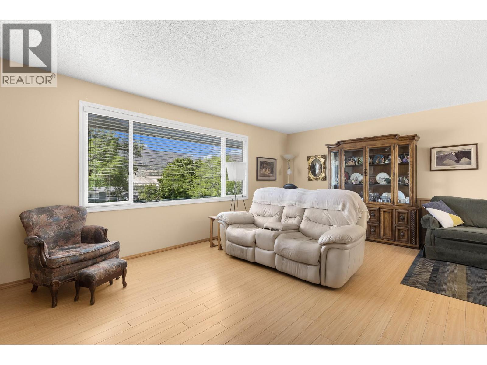  2545 Colleen Road, West Kelowna