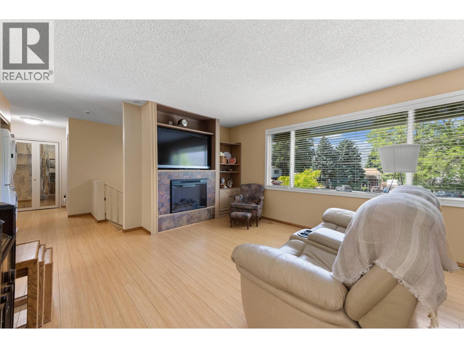  2545 Colleen Road, West Kelowna