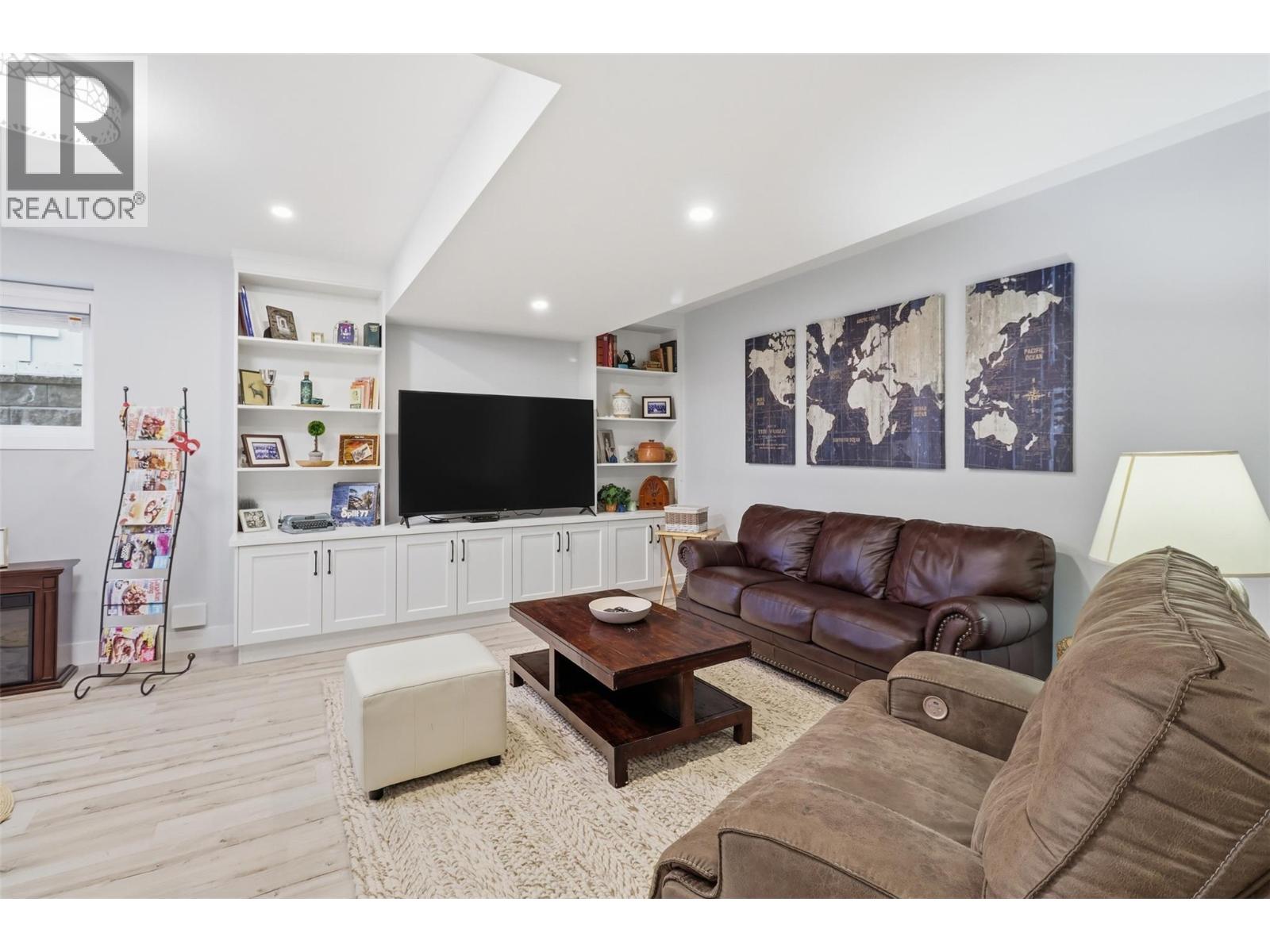 1530 GOLF RIDGE Drive - 37