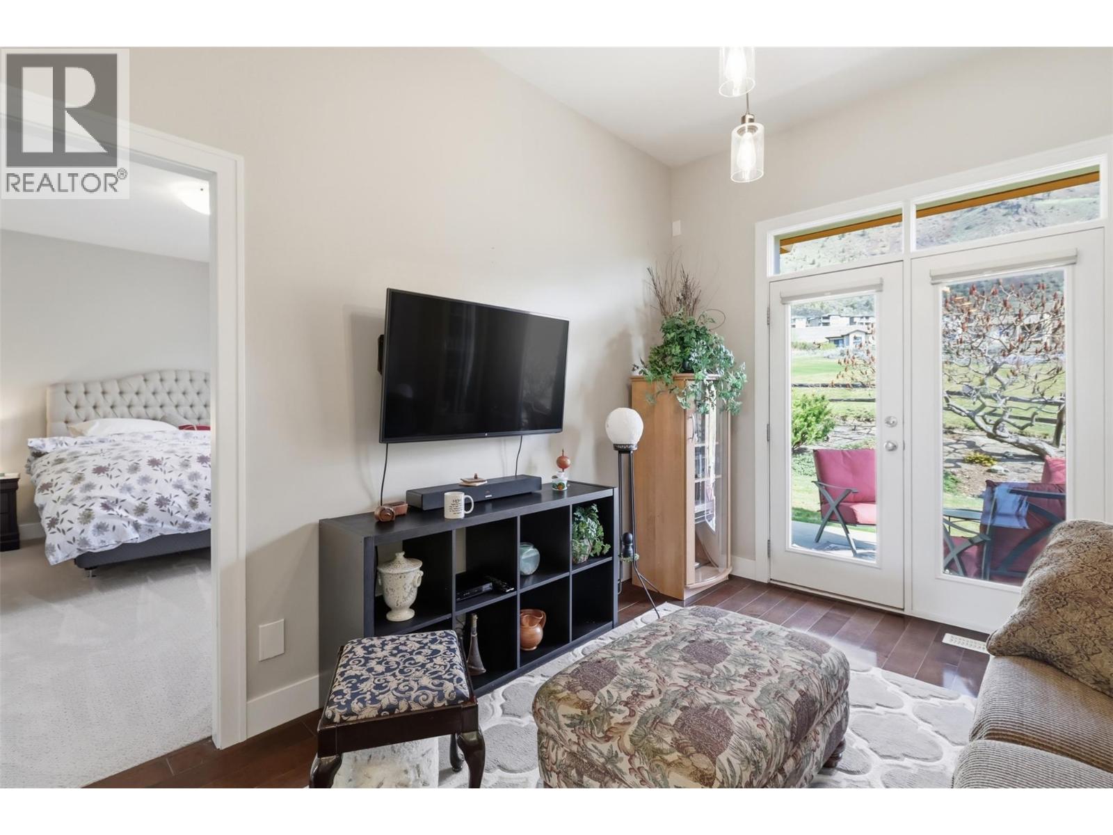 1530 GOLF RIDGE Drive - 28