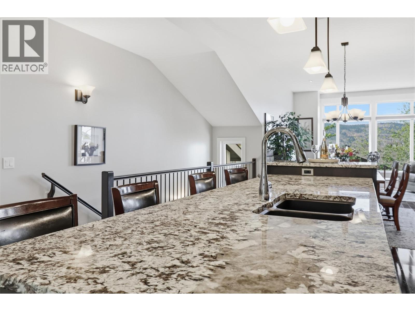 1530 GOLF RIDGE Drive - 5