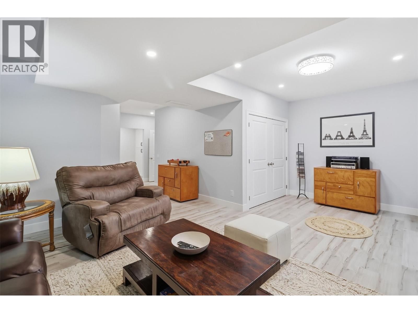 1530 GOLF RIDGE Drive - 39