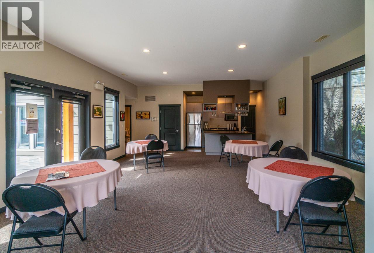 1530 GOLF RIDGE Drive - 66