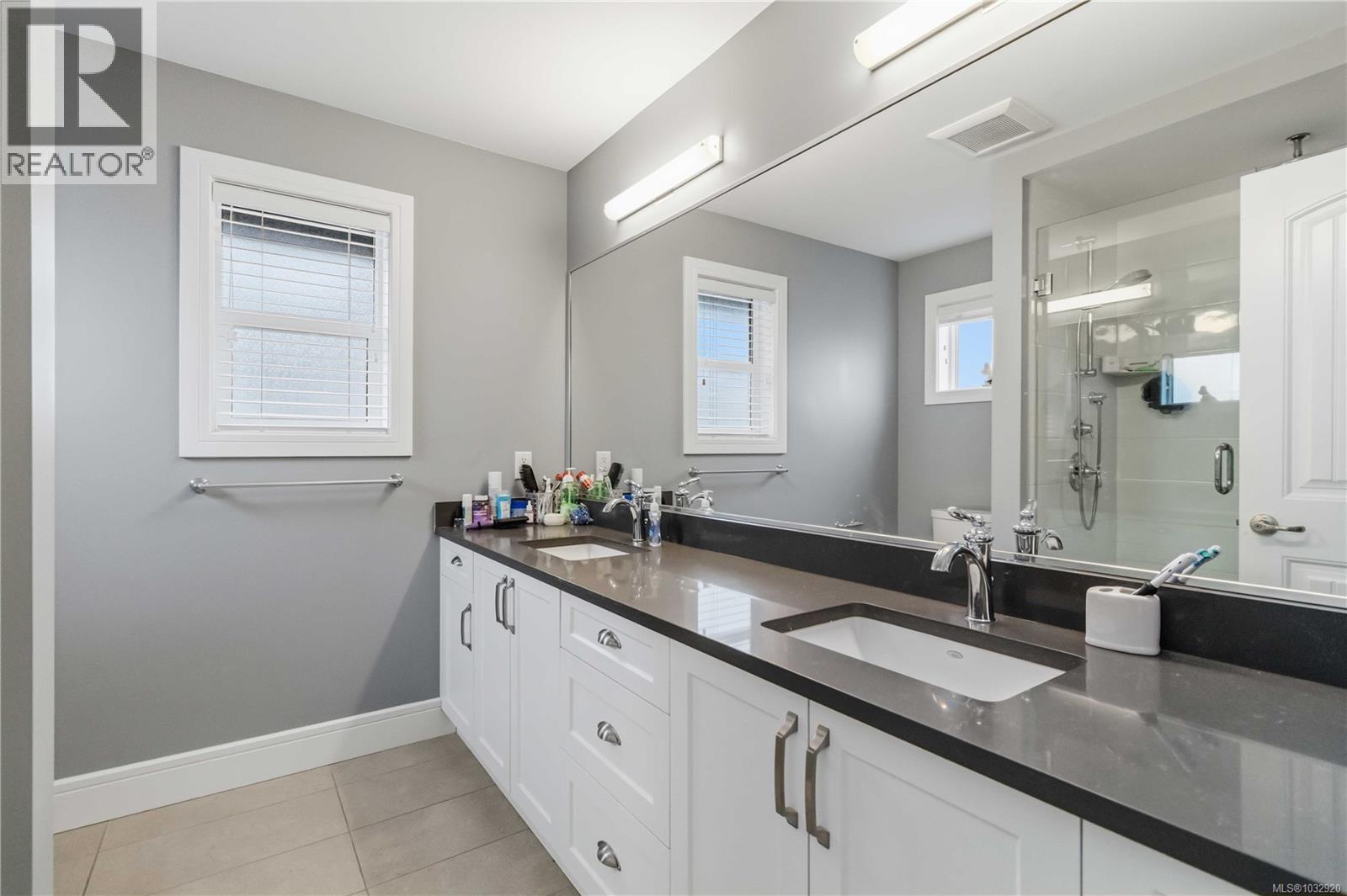  3023 Constellation Avenue, Langford