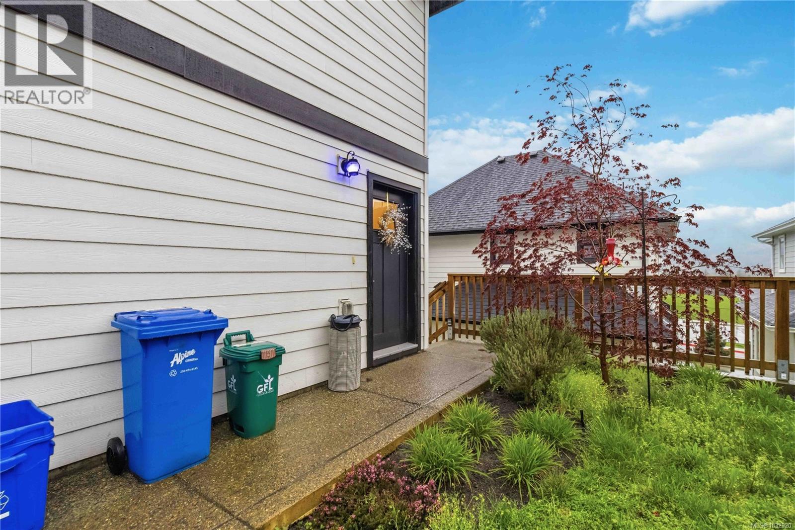  3023 Constellation Avenue, Langford