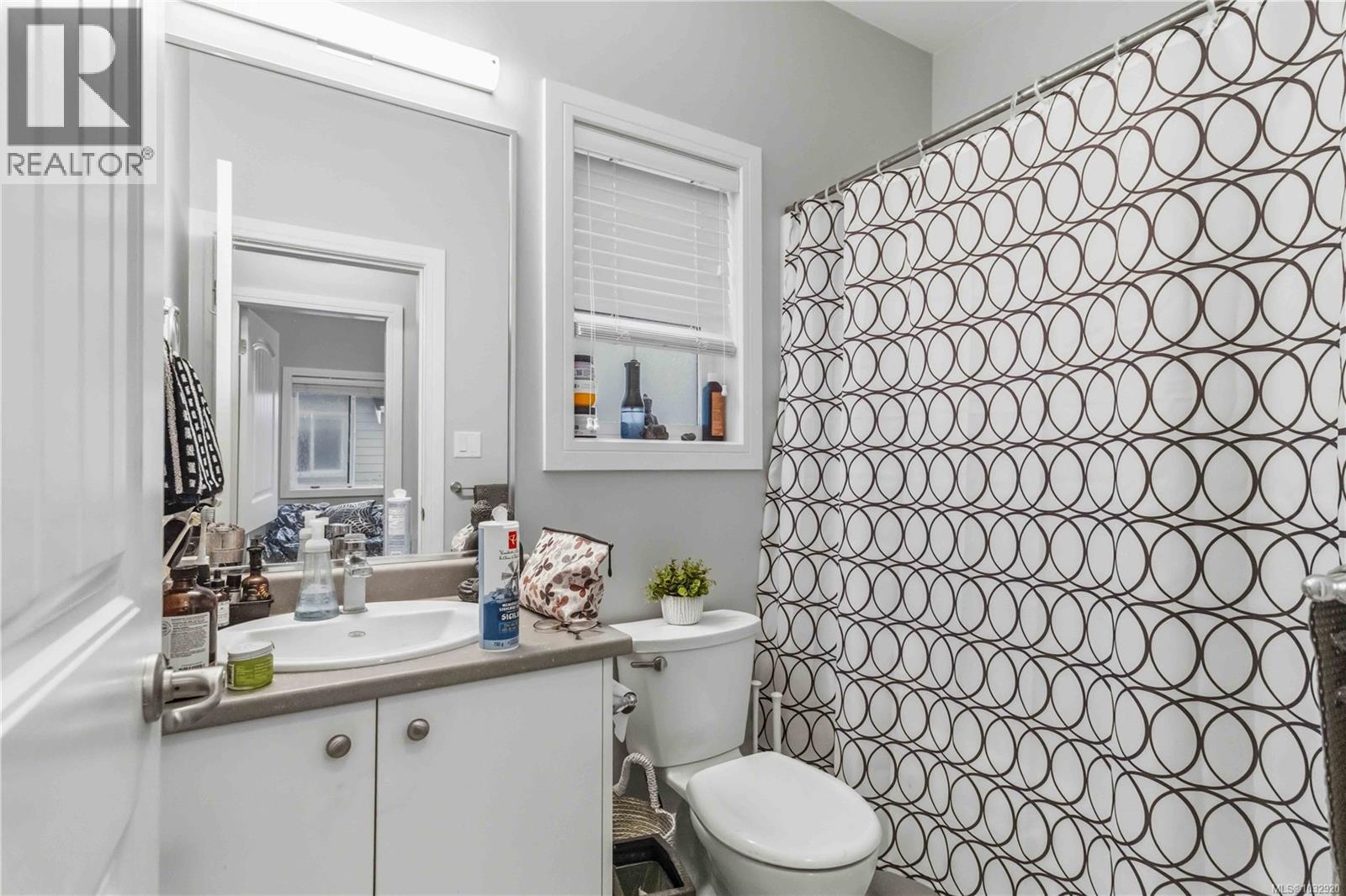  3023 Constellation Avenue, Langford