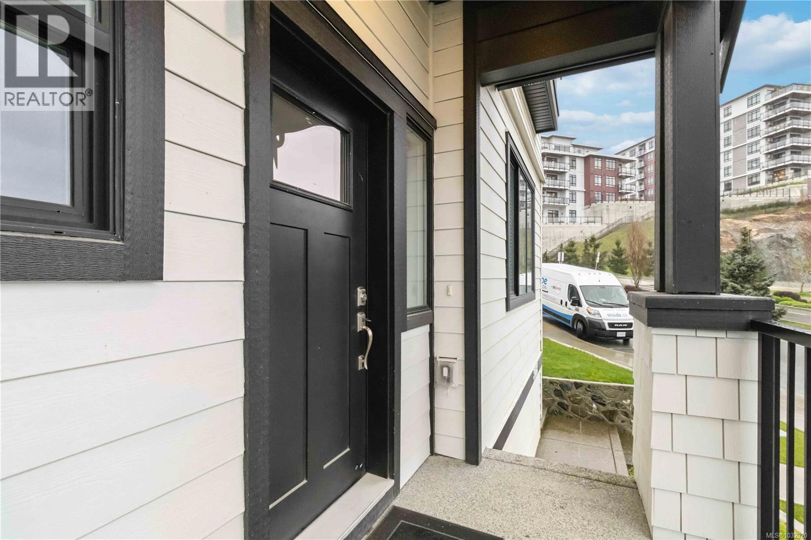  3023 Constellation Avenue, Langford