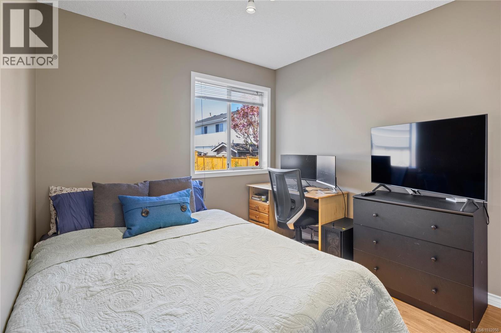 6226 McRobb Ave - 21