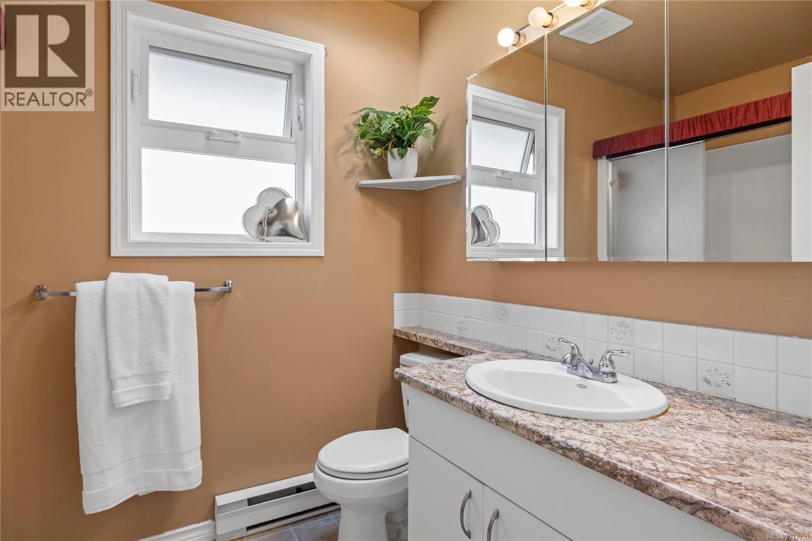 6226 McRobb Ave - 23