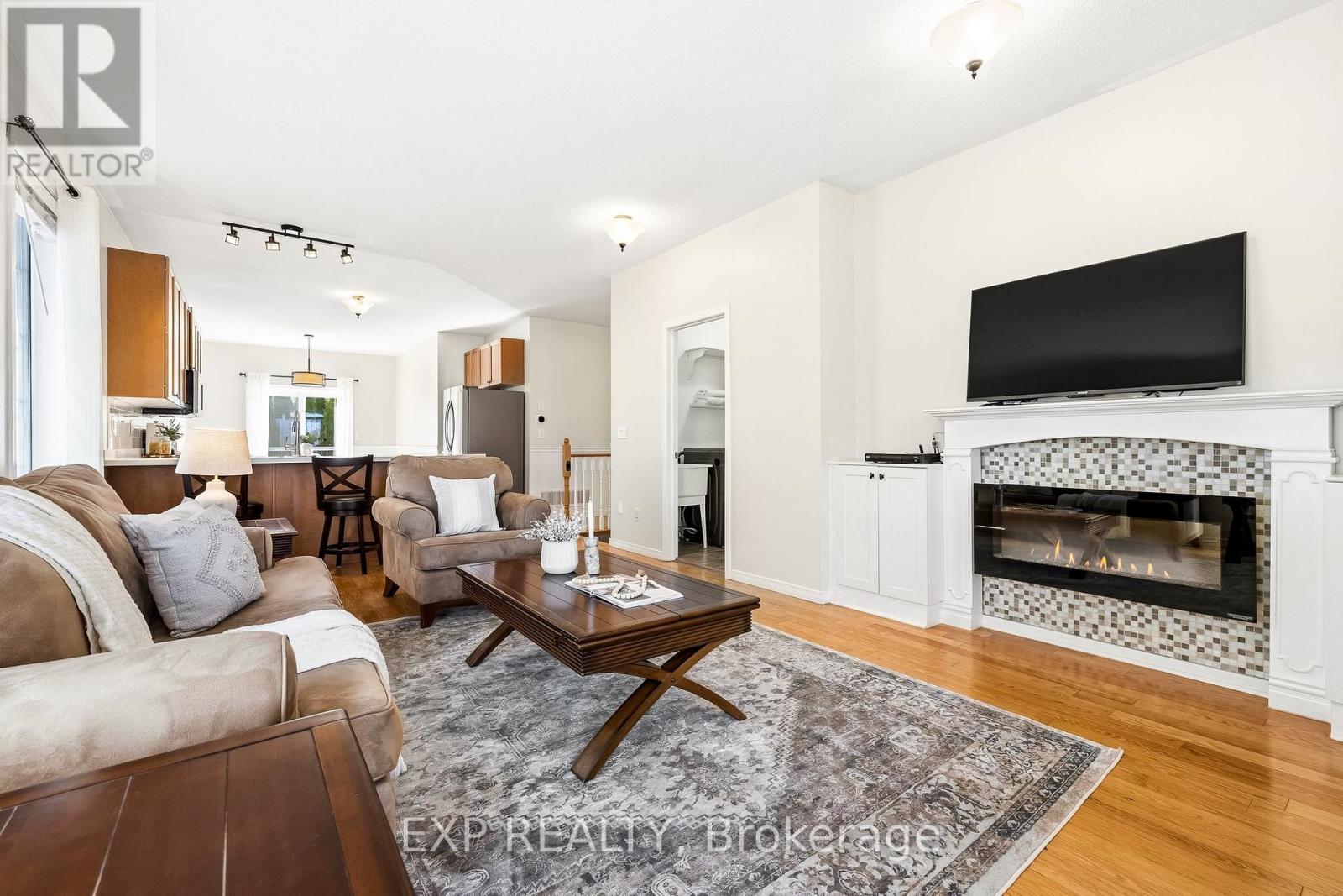 803 GREENLY DRIVE - 10