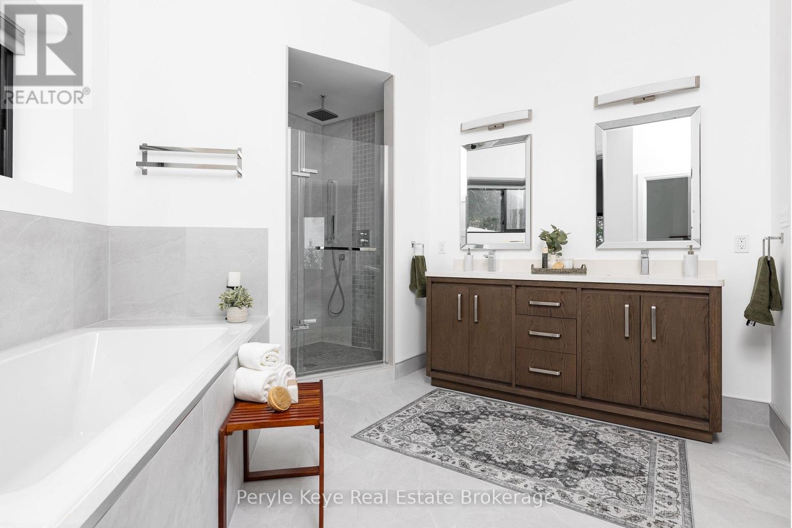 Primary Ensuite