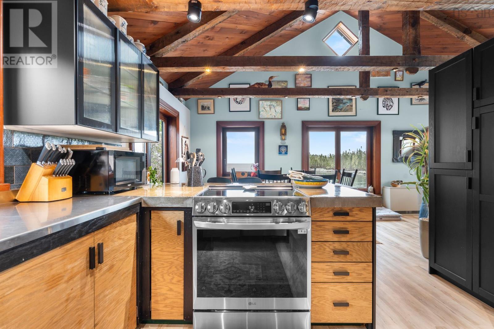 Property 13 of 49 of 3087 Highway 329