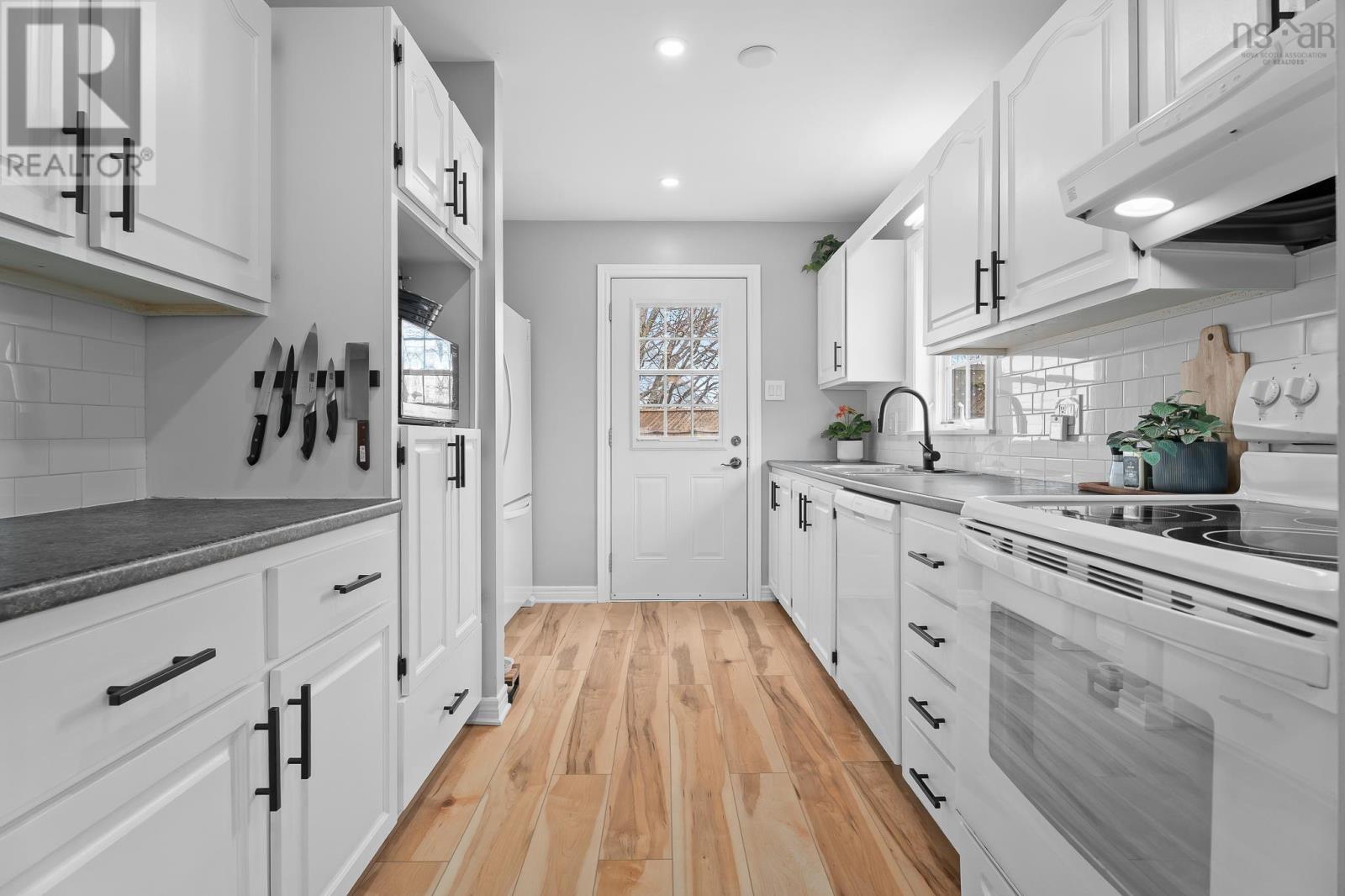 Property 12 of 48 of 161 Silistria Drive