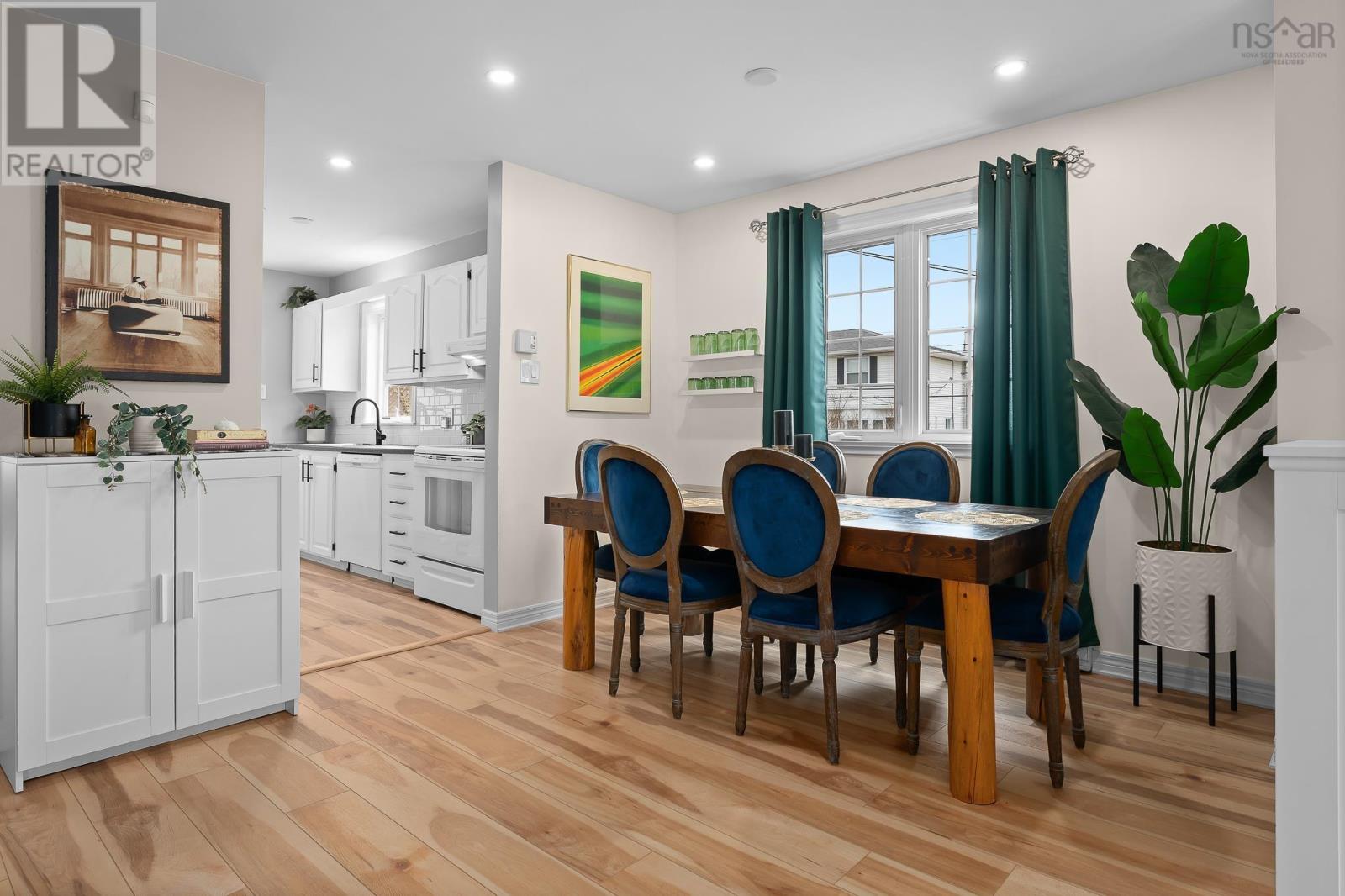 Property 10 of 48 of 161 Silistria Drive