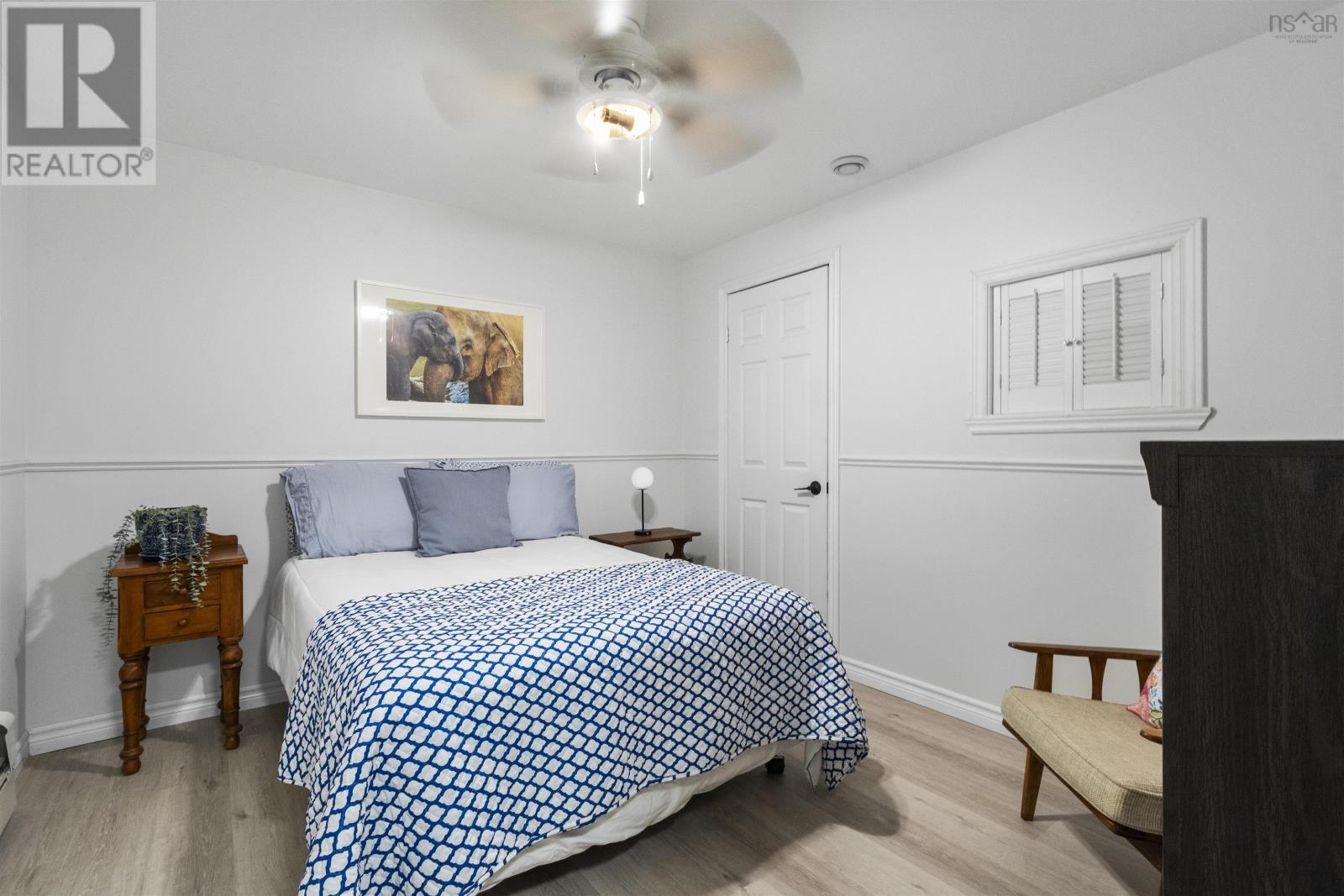 Property 33 of 38 of 48 Dundee Close