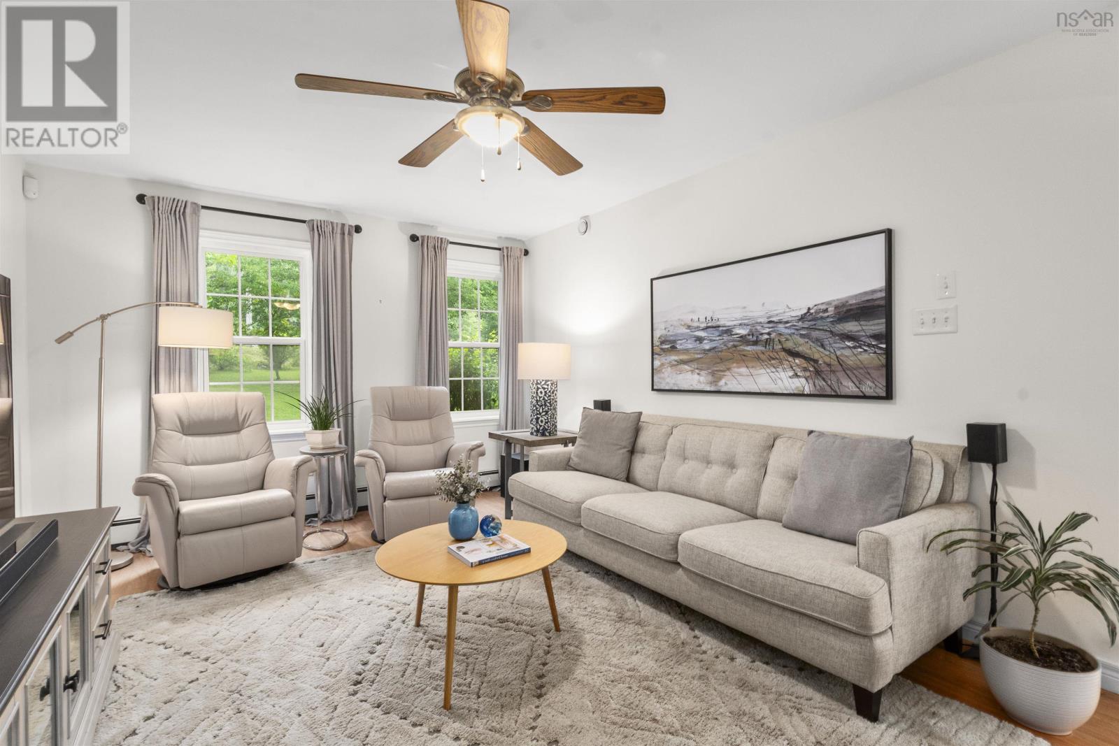 Property 6 of 38 of 48 Dundee Close