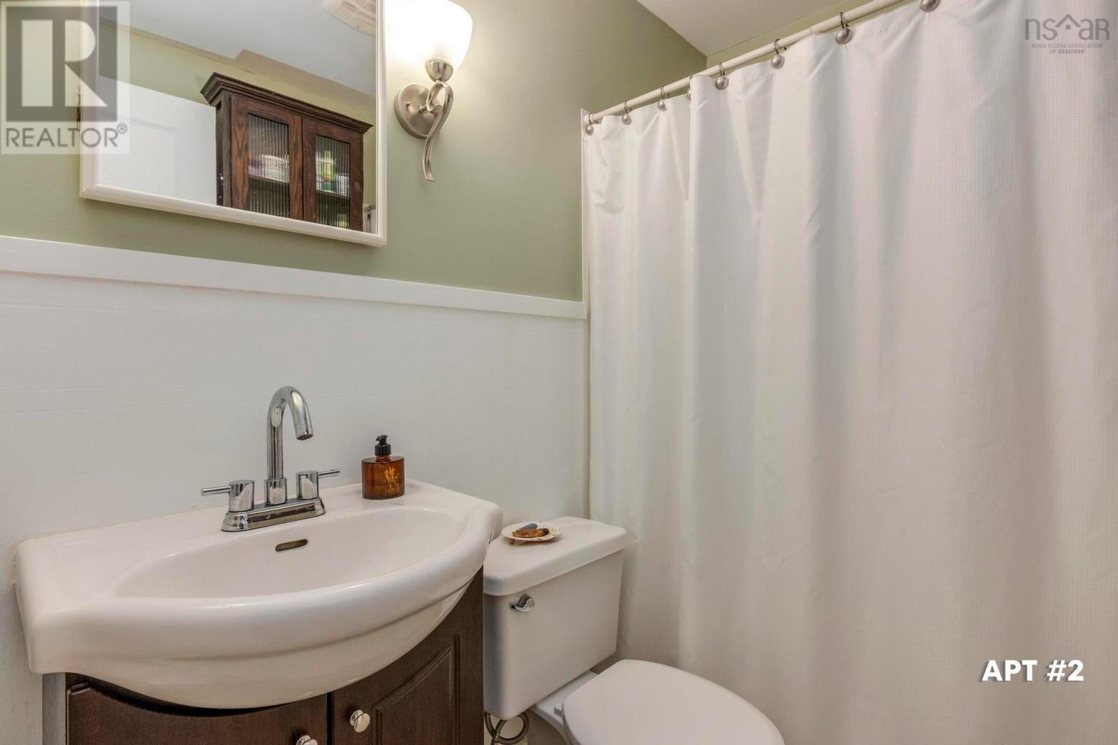 Property 14 of 49 of 12787 Highway 1